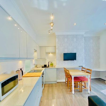 York City Center Apartments With Free Private Parking Kültér fotó