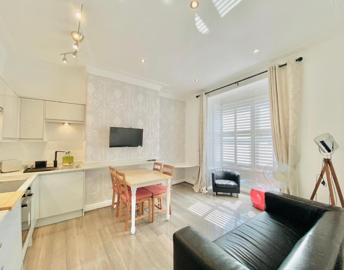 York City Center Apartments With Free Private Parking Kültér fotó